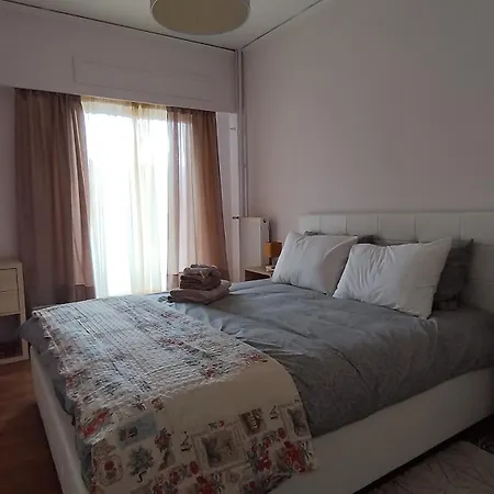 Apartment Spacious Flat Ideal For Families Athens
