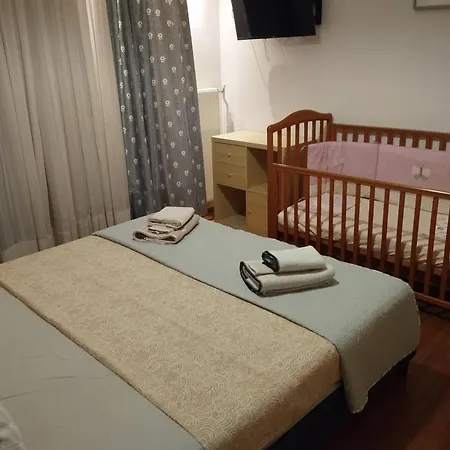 Apartment Spacious Flat Ideal For Families